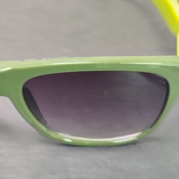 REI Sunglasses Green Yellow Wayferer - Picture 5 of 8